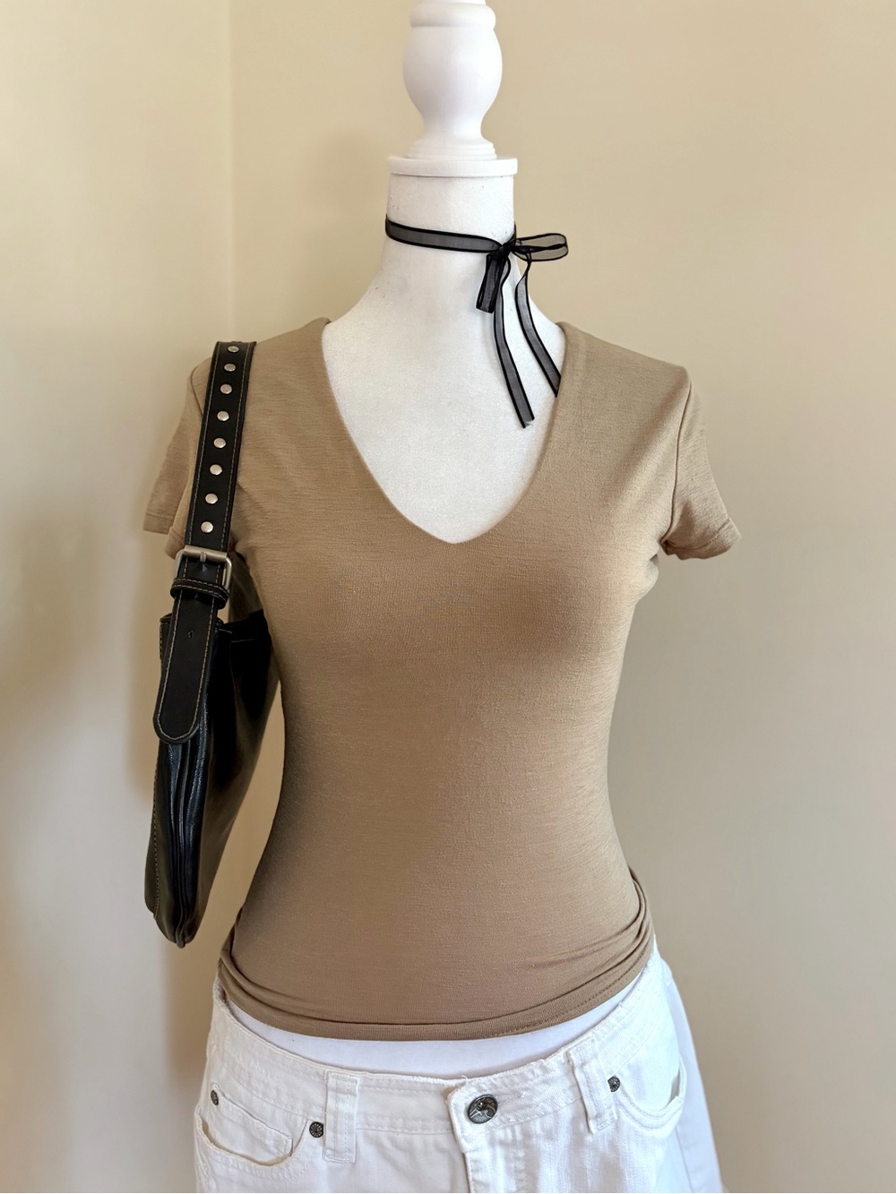 Vintage 90s slim fit v-neck top forever 21 grunge Y2K khaki tan olive tee XS